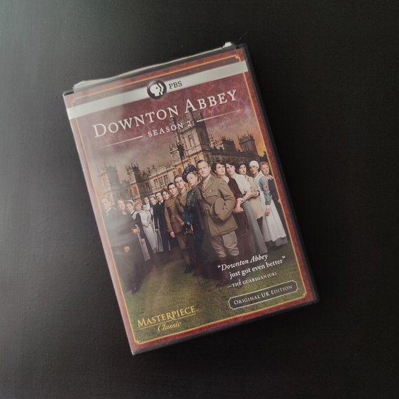 Downton Abbey DVDs | Seasons 1,2,3 - Picture 4 of 16